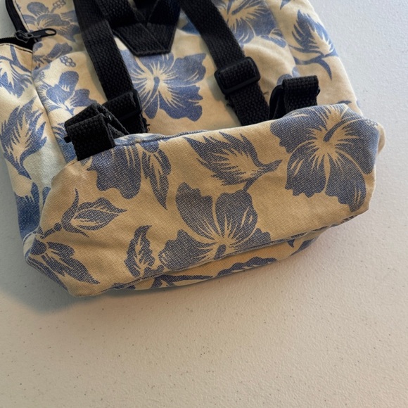 Vintage Newport Canvas Mini Backpack – Tropical Print, Beach & Concert Ready - Picture 9 of 10